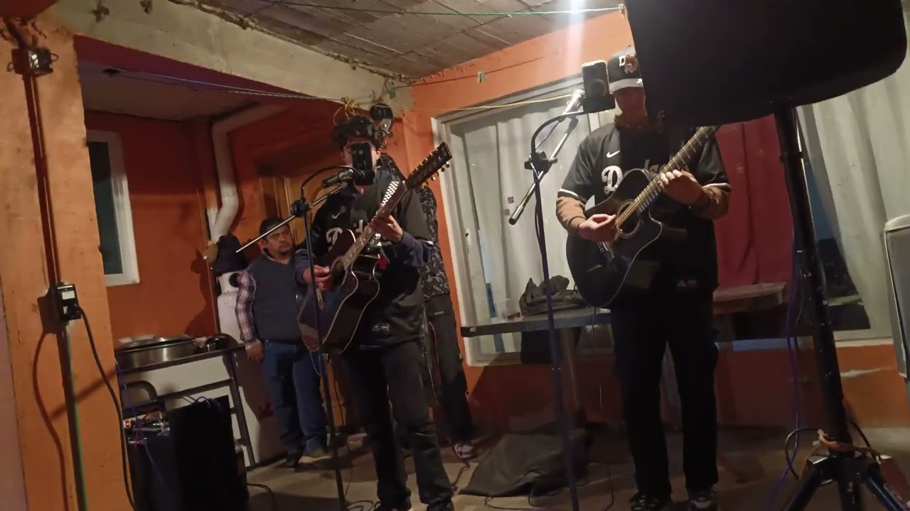 Doble R Sierreño El Águila Blanca 