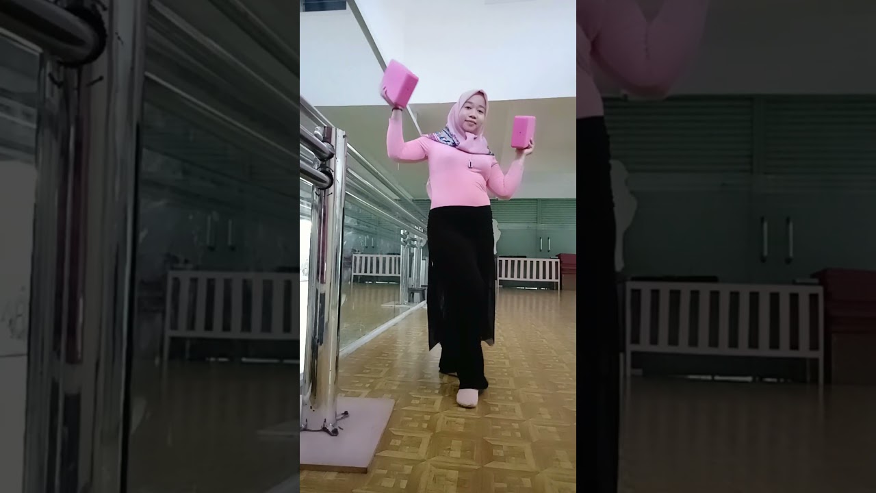✨ TIPS STRENGTHENING EXERCISE FOR FEET ✨ #ballerina #hijab #hijabistyle #ballet #hijabi #indonesia