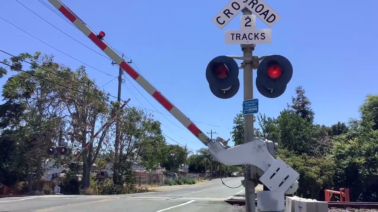 Viera Ave Level Crossing Antioch 7|29|2025 #amtrak 