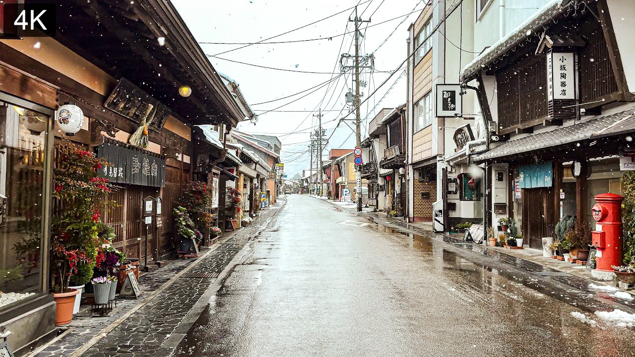 [4K] Snowy Walk in Old Japanese Town Gujo Hachiman, Gifu | 郡上八幡 雪の城下町散歩