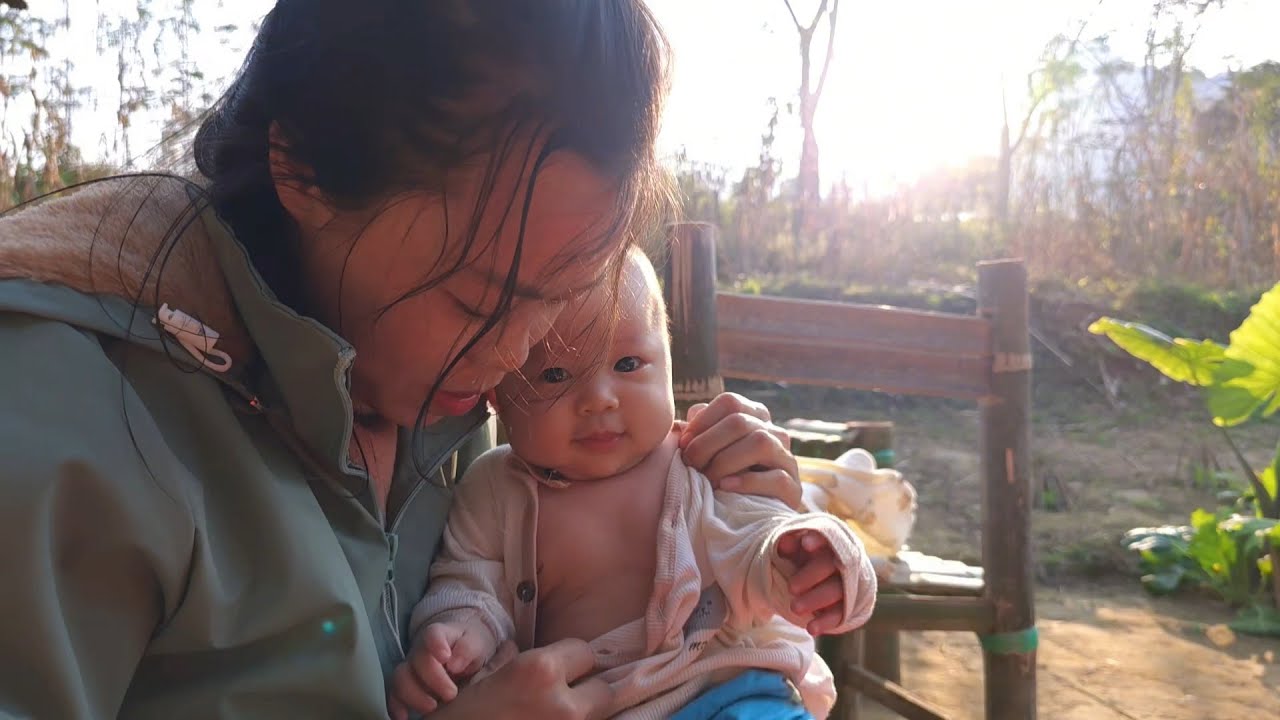 Full video -The day a single mother built a bamboo house alone to live in a new place with child