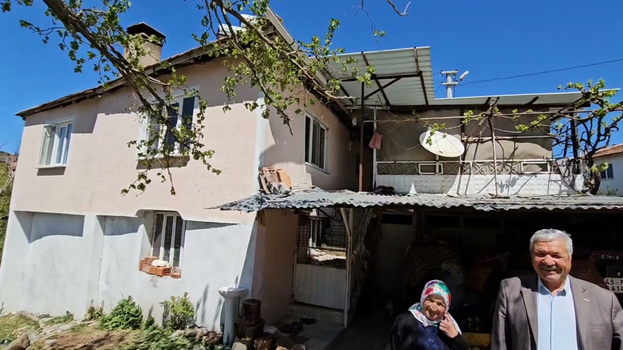 DEMİRCİ'nin SAĞNIÇ KÖYÜNDE MİMAR SÜLEYMAN DEMİREL ASYA DEMİREL İLE SOHBET 14-04-2024