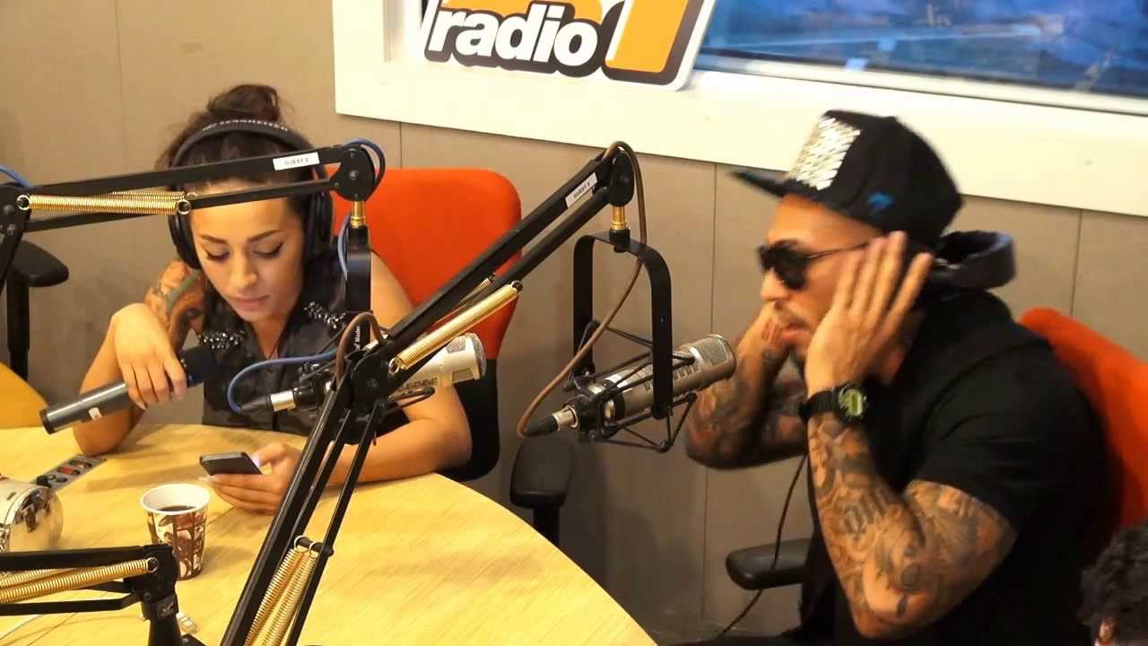 2 in 1 @ Radio 21: Ruby & Alex Velea - Fantezii (Live @ Matinalii 21)