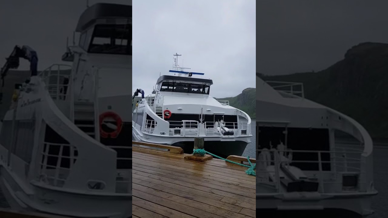 M/S HORNØY drar fra lotre i 2024