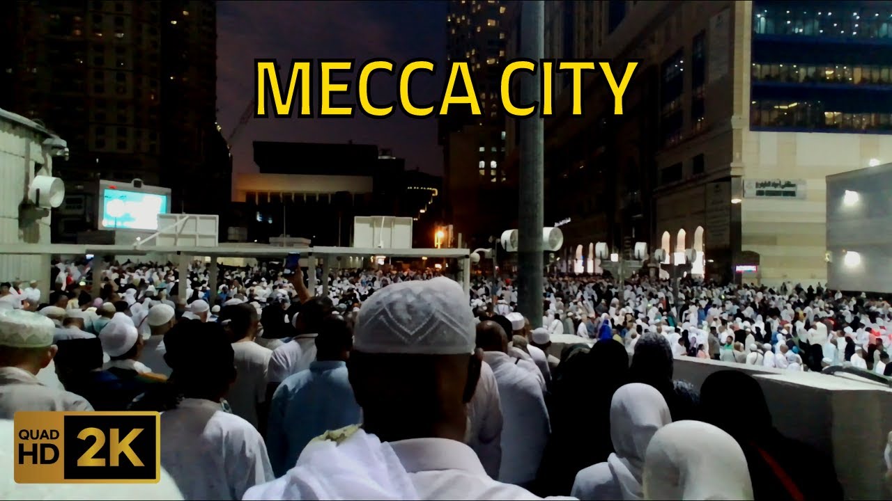 Umrah Walking Tour 2022, Strolling the City Around Masjidil Haram Mecca in the Crowd - Umrah Vlog