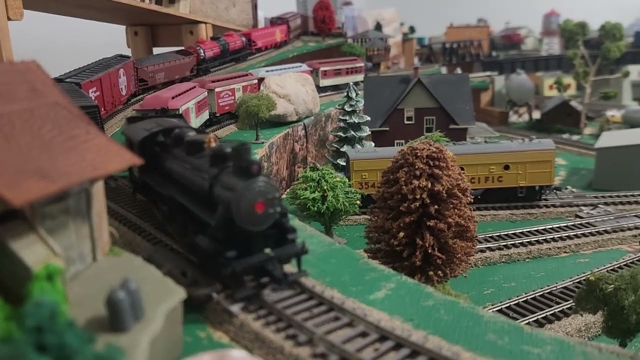 Model Train Running Mini Session..I wish I had all the time in the world. Little by little. 