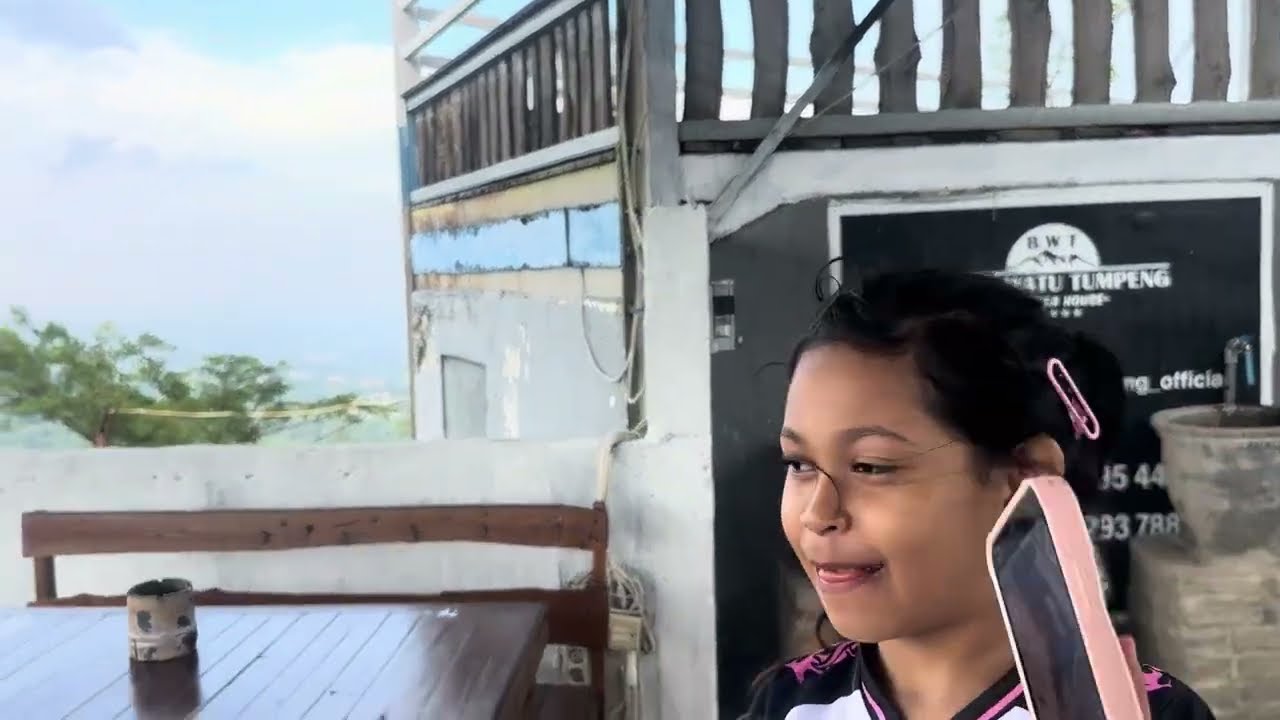 #73 MAKAN DI  CAFE ATAS GUNUNG 
