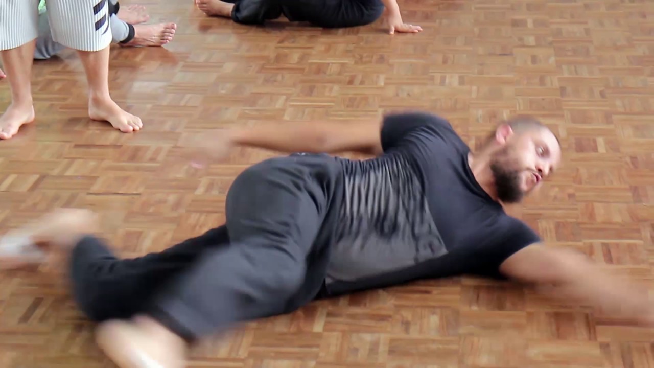 Damien Jalet y Aimilios Arapoglou ENSIMISMADOS 2017 Costa Rica