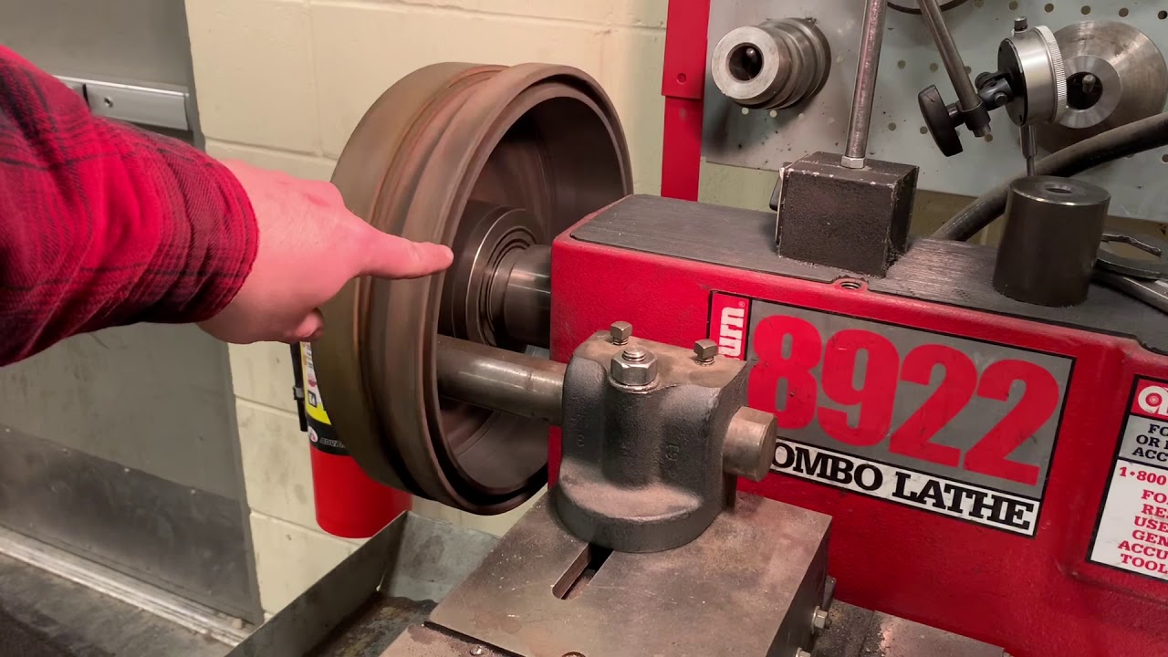 Turning a Brake Drum On a Brake Lathe