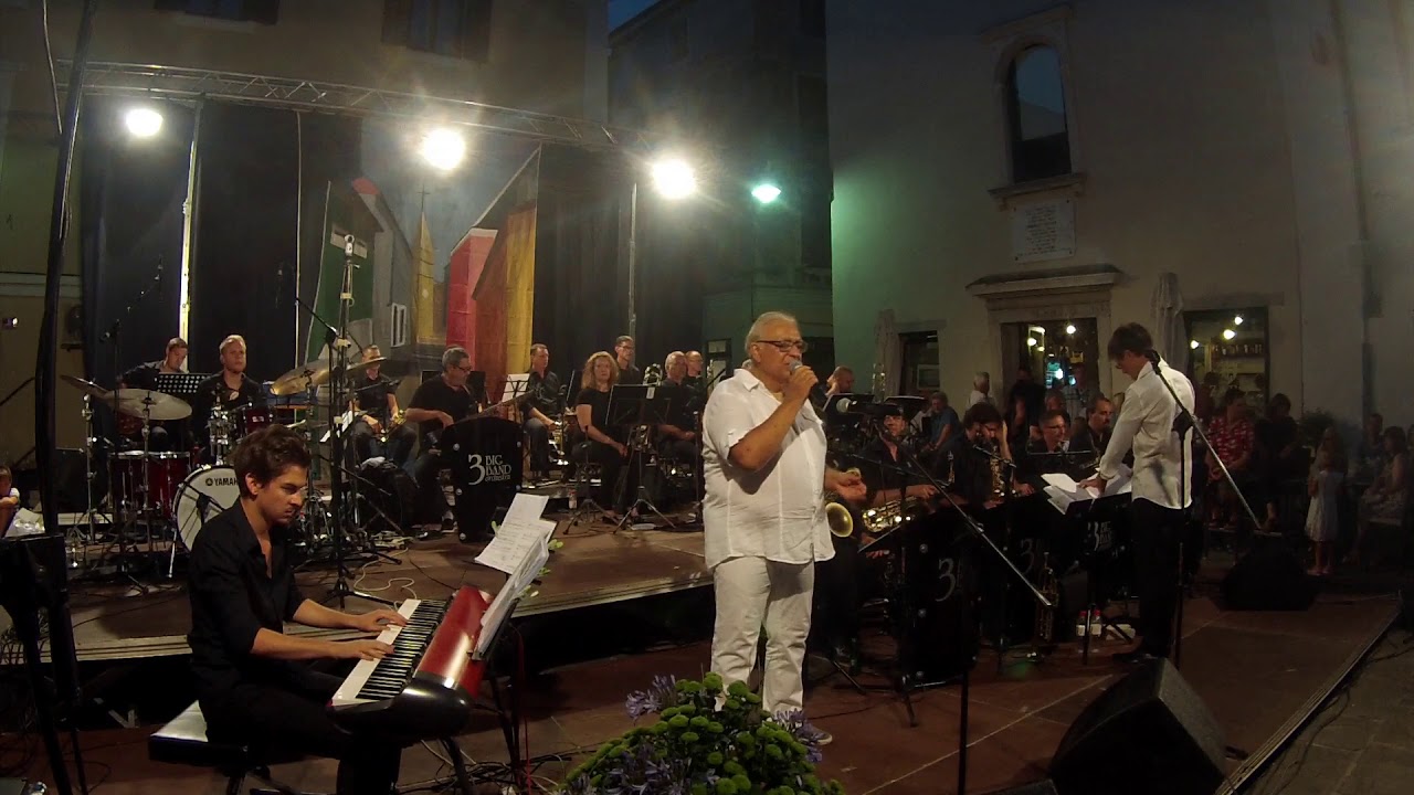3 BIG BAND orchestra & Oto Pestner - VRAČA SE POMLAD (live - Izola 2017)