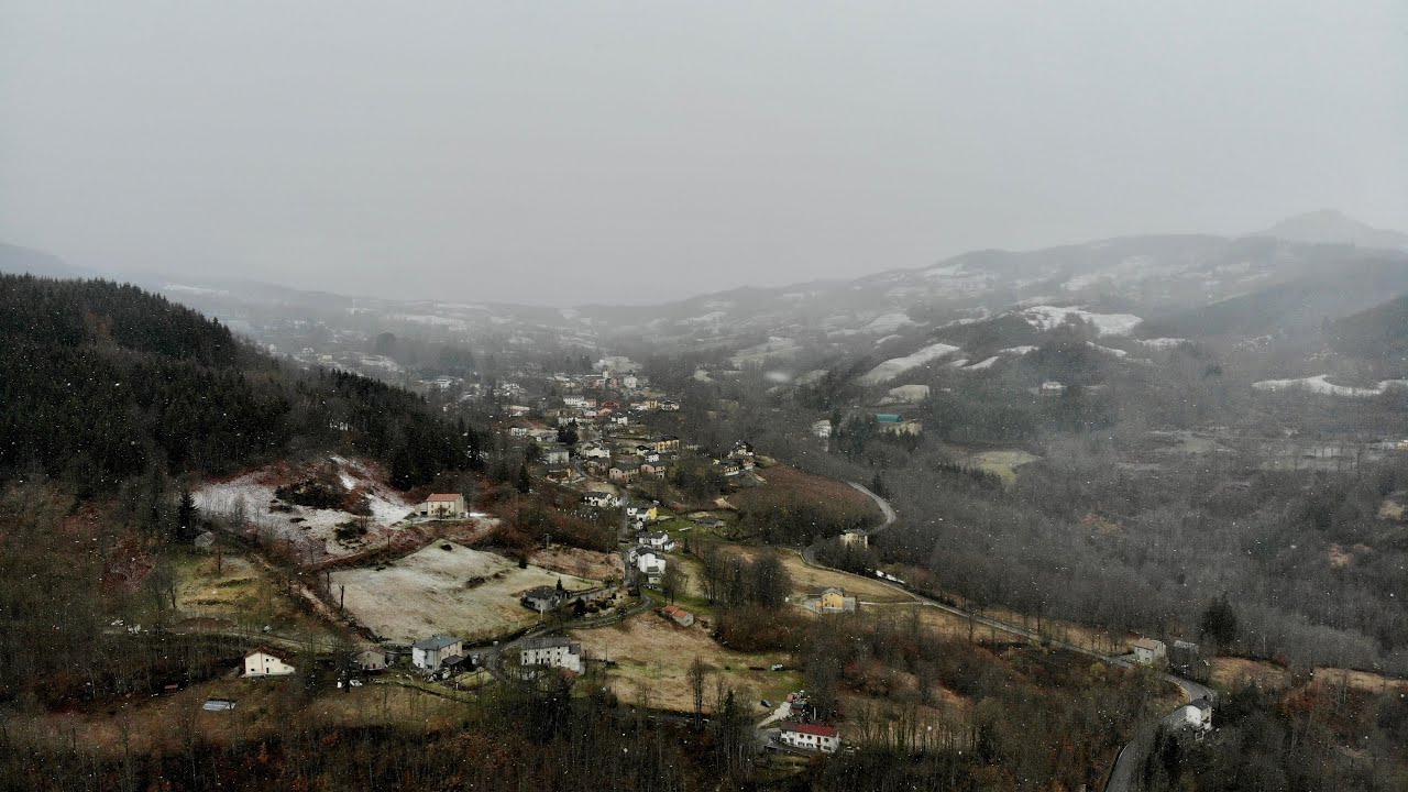 Voliamo mentre NEVICA... Mavic air incredible!!! Appennino Tosco Emiliano DRONE