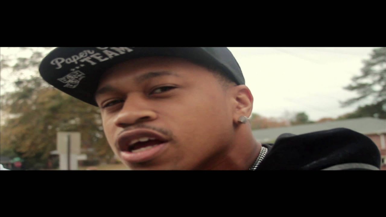 Bambino Gold - Right Here In These Streets (Official Video)