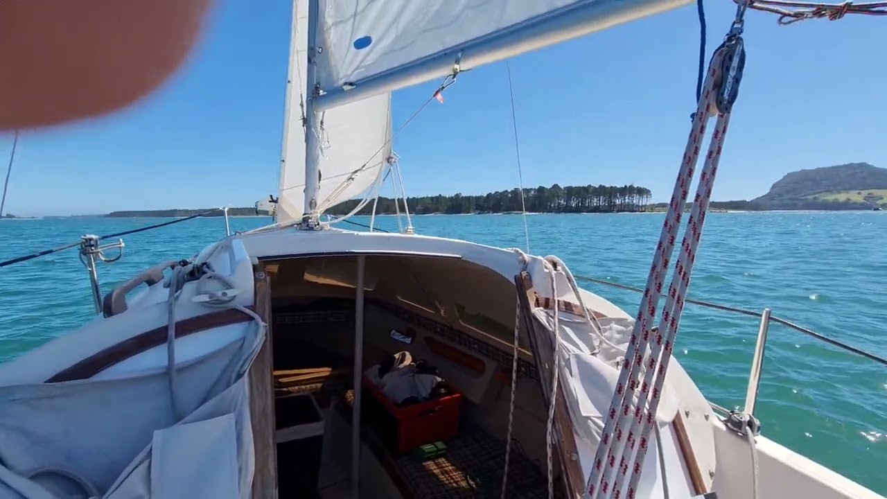 Farr 5000 sail