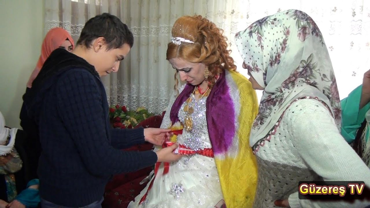 Güzereşi Kadın Dengbêjleri Gelin Çıkarma