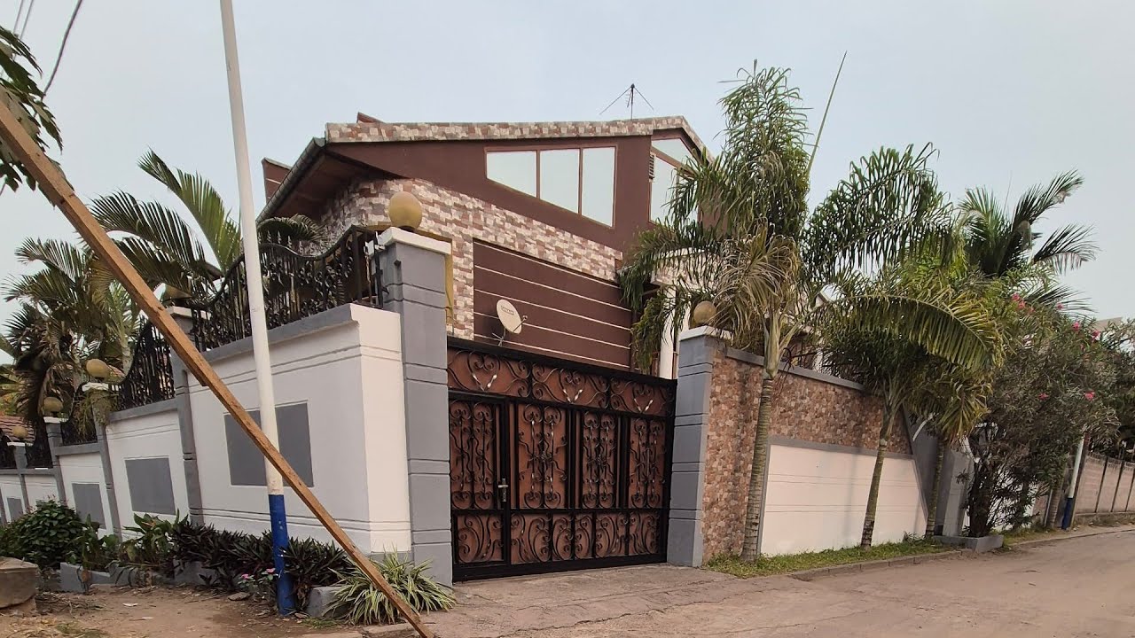 18/8/025 DERNIÈRE CHANCE NA MBENZALE OCC Q/MONA C/N'SELE 18/23M PRIX 16000$ À DISCUTER +243996527894