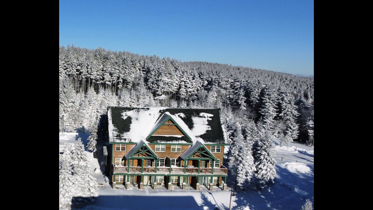 Snowshoe Resort-1,557 sq/ft 3 bd/4 ba Camp 4 condo. Ski in/ski out, rental ready. $425,000