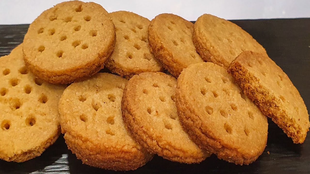Atta Biscuits Eggless Without Oven Recipe आटा बिस्कुट बनाने का अनोखा तरीका