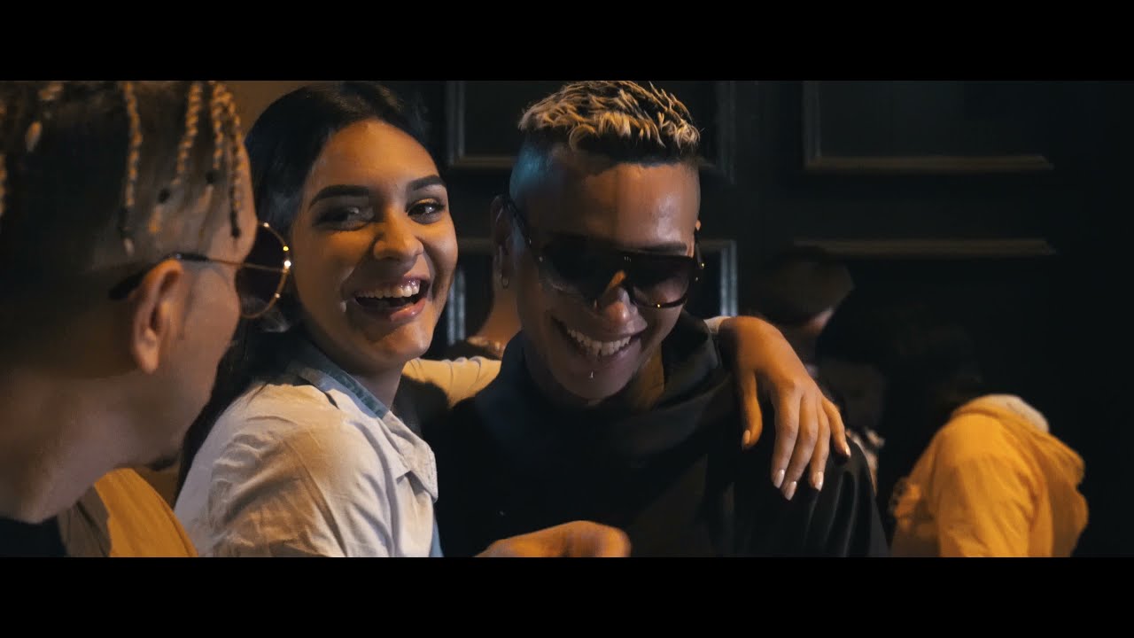 Noches De Humo - Almanegra Ft Radio MC (Video Oficial)