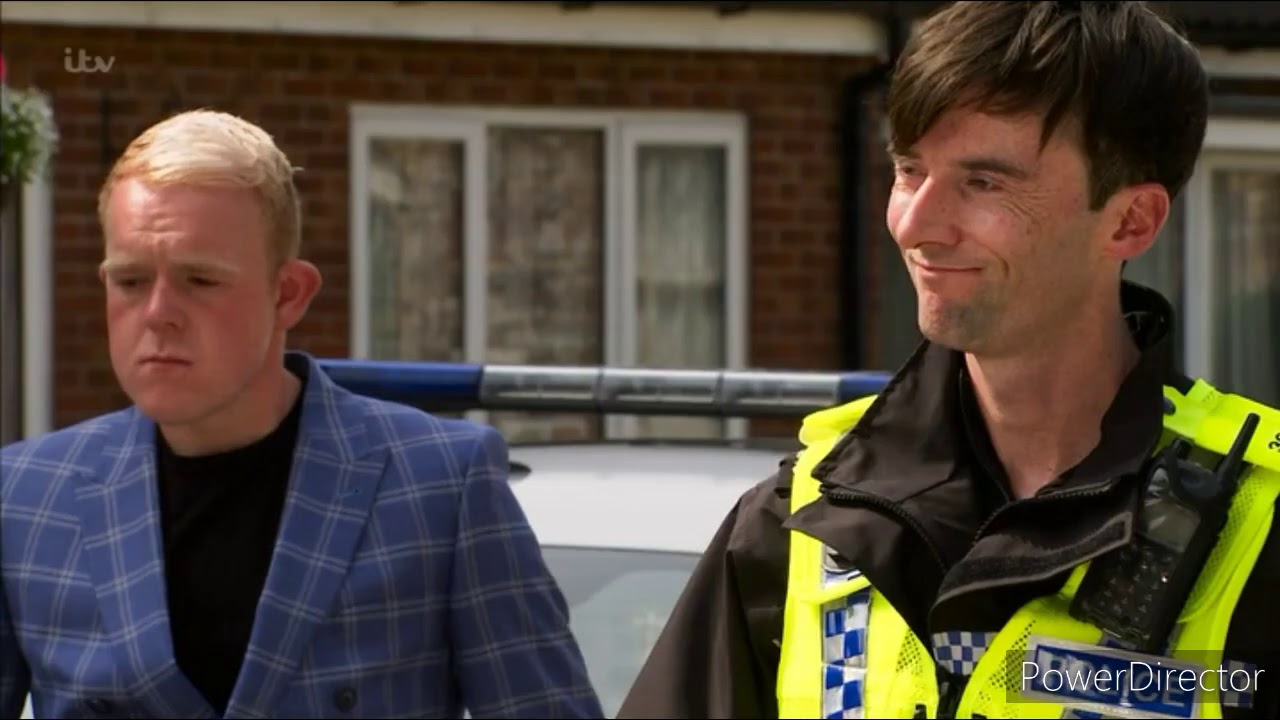 Corrie - Kevin, Tim, Faye & Sally Cover For Abi When The Police Questions Her About Geoff (7/10/20)