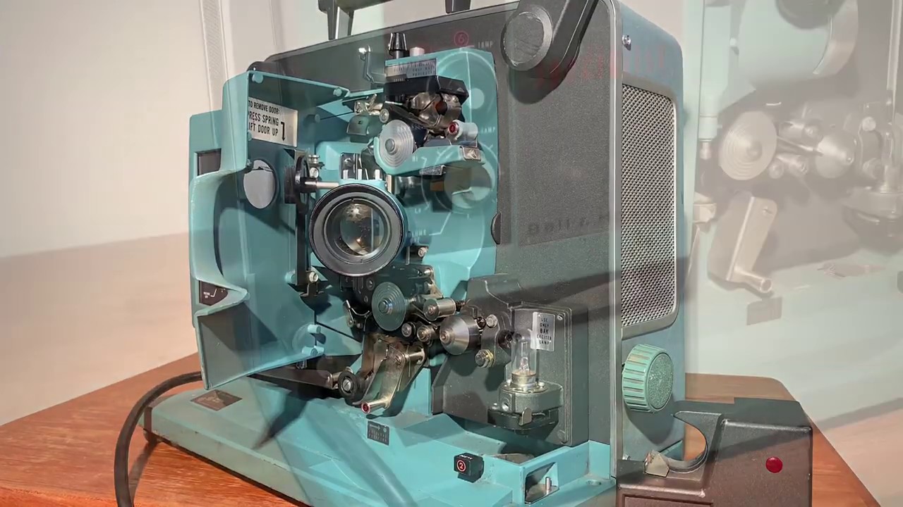 Bell & Howell 550|Filmosound Specialist|Vintage 16mm Projector|USA|4K