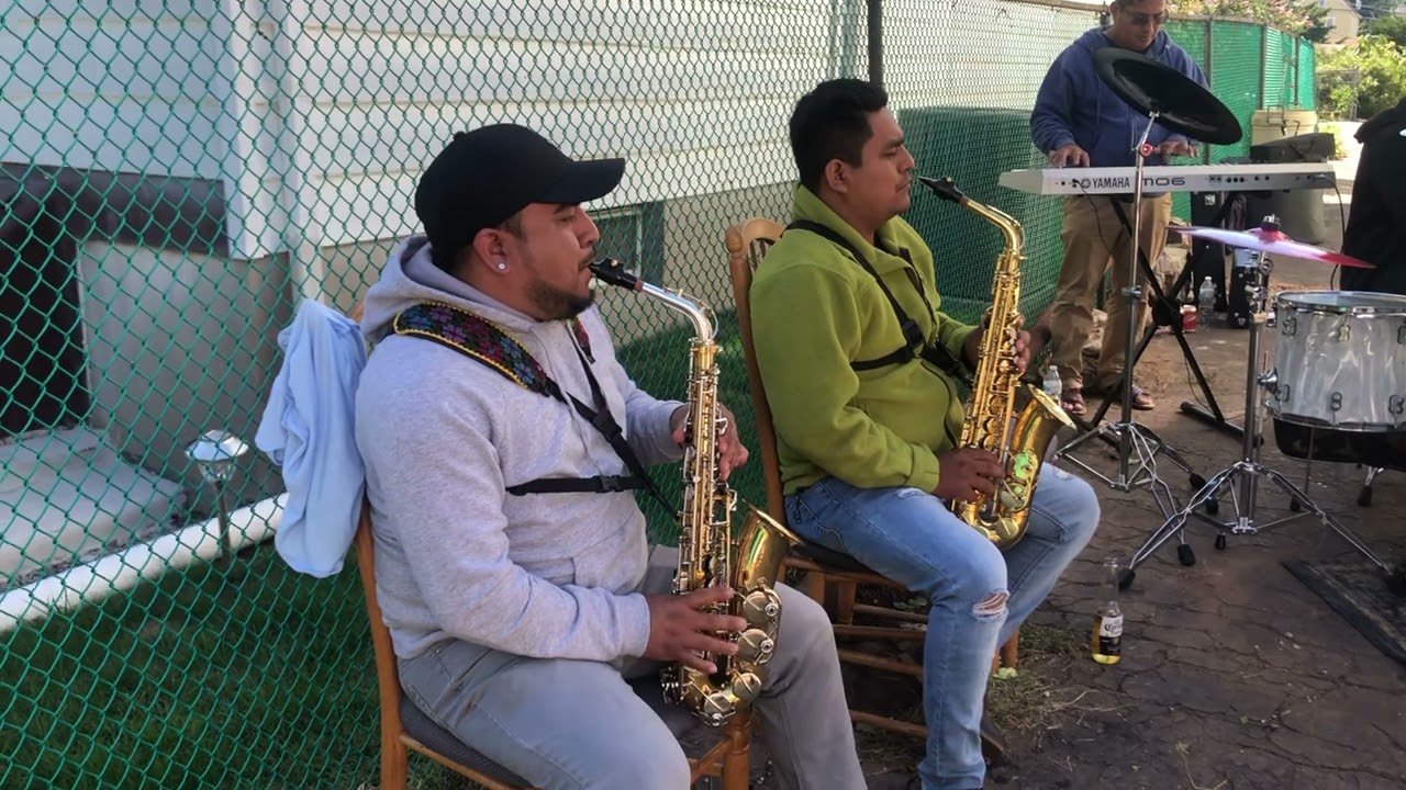 Cumbia y más cumbia