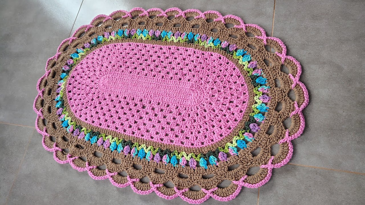 Tapete Belinha, tapete de crochê com tulipas base tradicional fácil