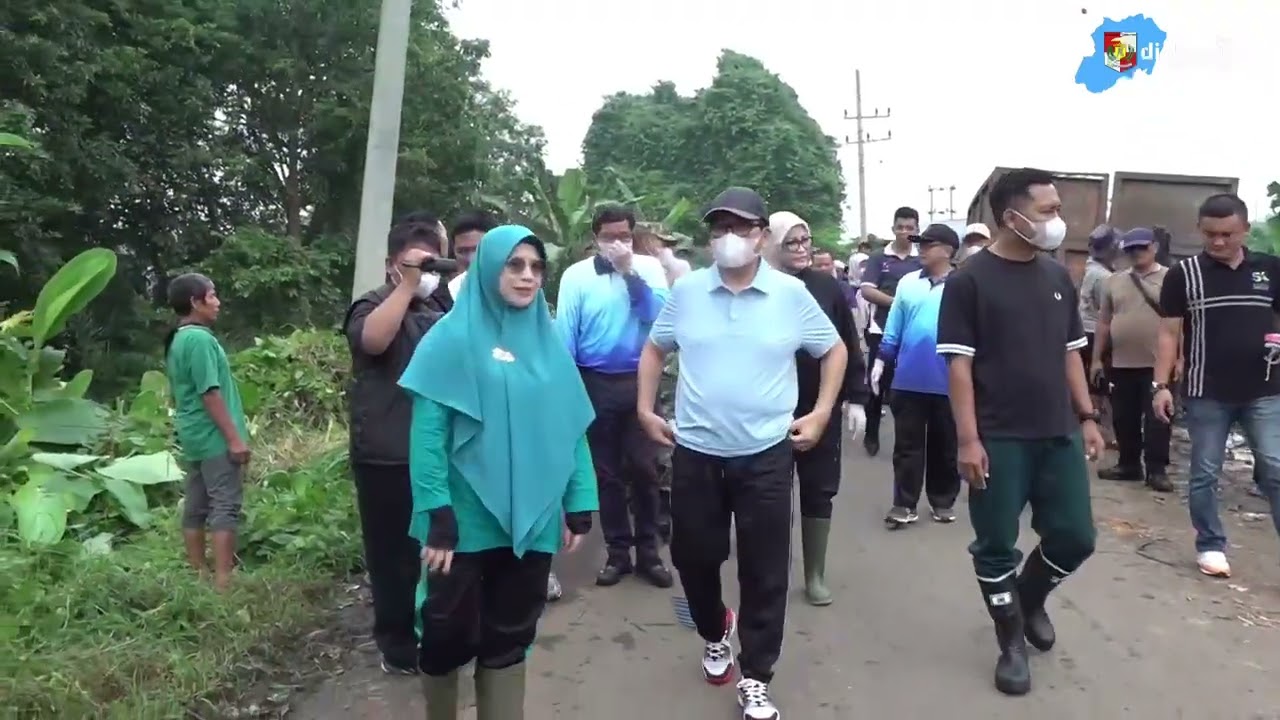 Peringati Hari Peduli Sampah Nasional, Bupati Korve Jalan KS Tubun Kota AlamKotabumi