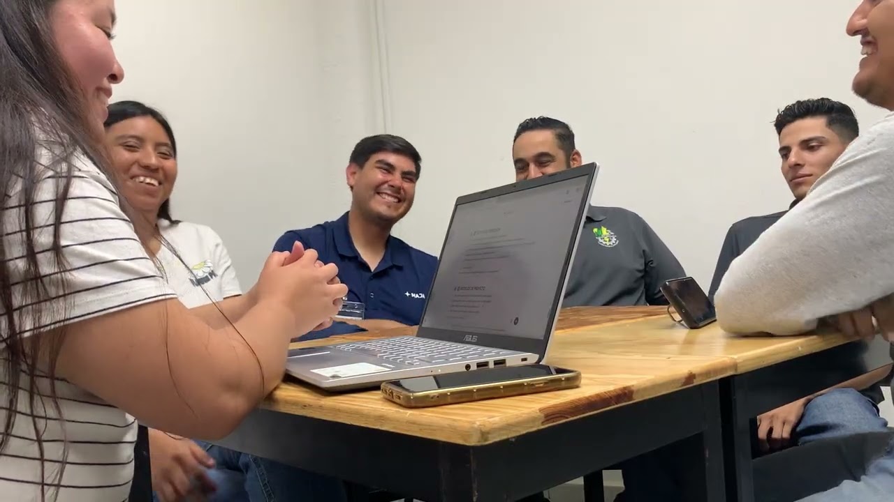 Mesa redonda equipo 6.