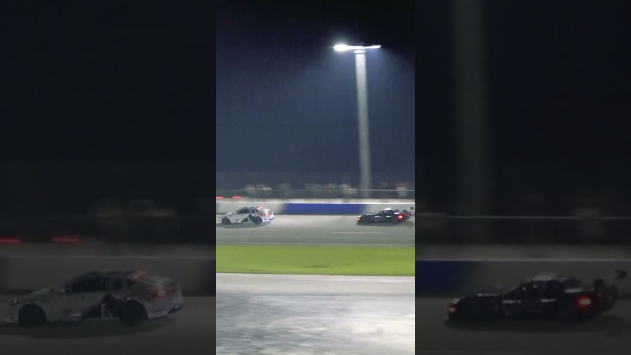 C5 CORVETTE VS TESLA PLAID SPECTATOR DRAGS AT FREEDOM FACTORY!!!