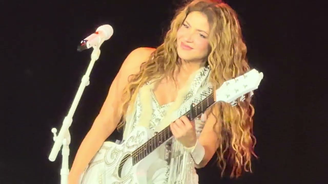 Shakira – Empire/Inevitable (LMYNL Tour Live in Miami, FL, 12-29-25) (4K HDR, HQ AUDIO)