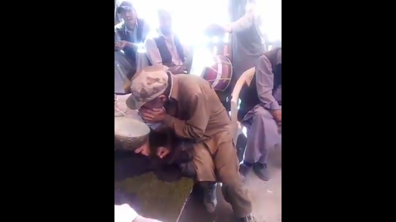 Gul akbar Parsan wala latest video  ta musar juda konian albat ma mari