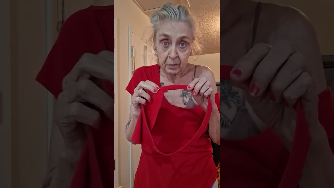 Lets cut a shirt/ miss penny move your azz😅🤣💩💩dropped the ph/sorry
