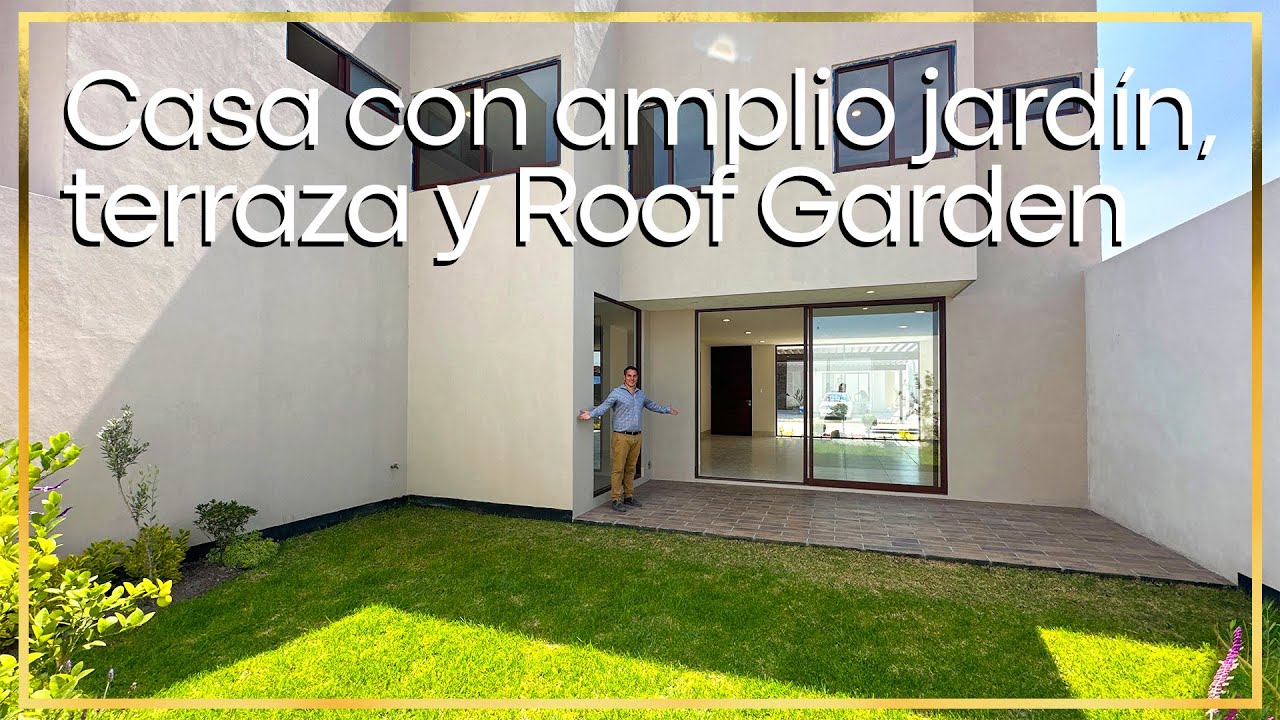 I-1854 Casa en venta en Metepec con jardín amplio y Roof Garden