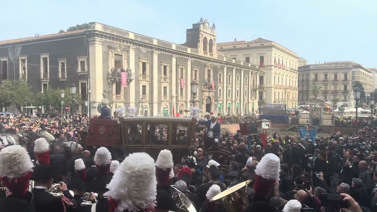 sant’Agata 3 Febbraio: Carrozze del senato 