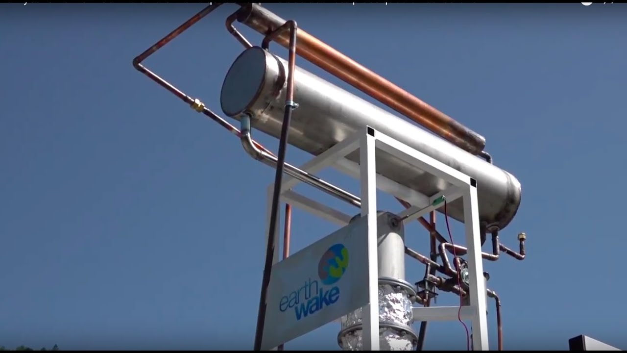 Chrysalis 40 - la machine d'Earthwake qui transforme des déchets plastiques en carburant