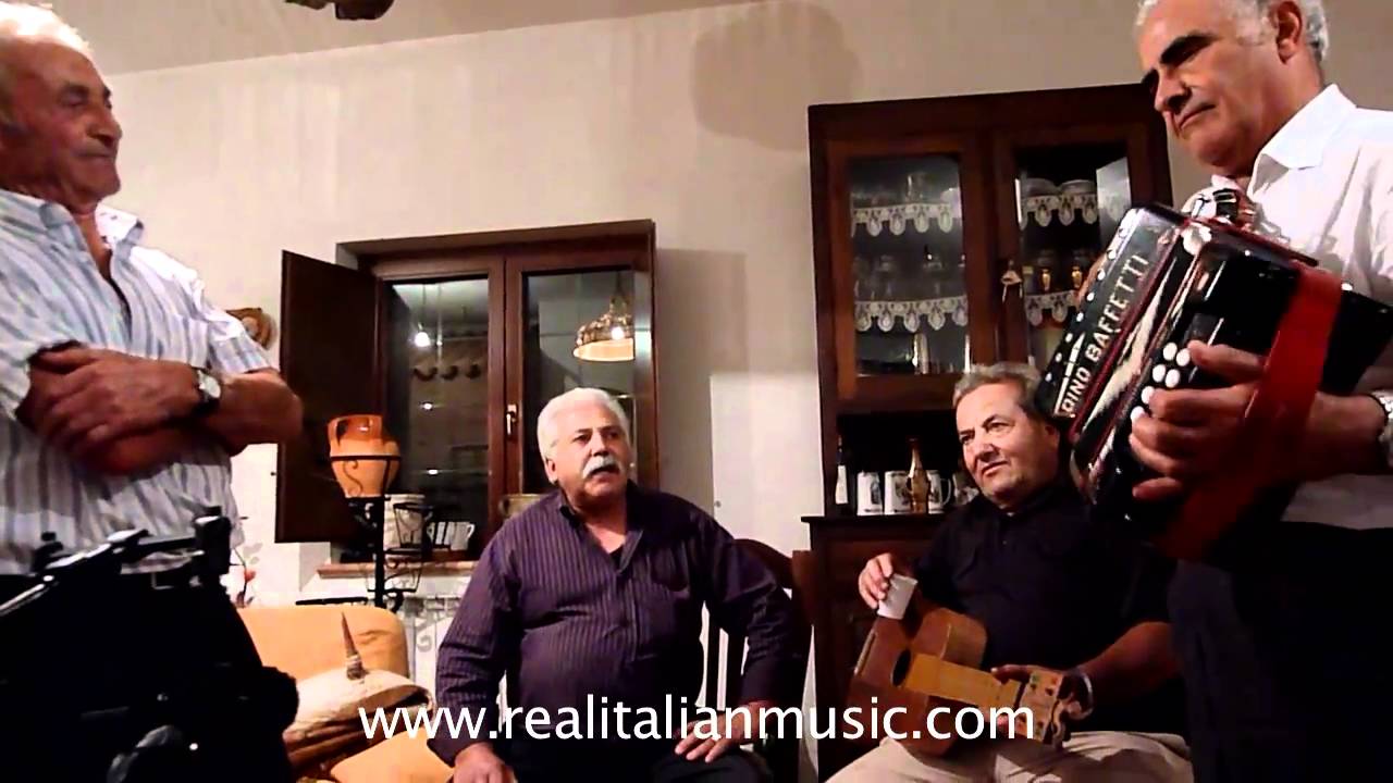 Campania - San Gregorio Magno - Canto Popolare 3
