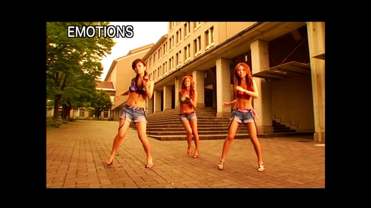 EMOTIONS / STEPHY MARTINI