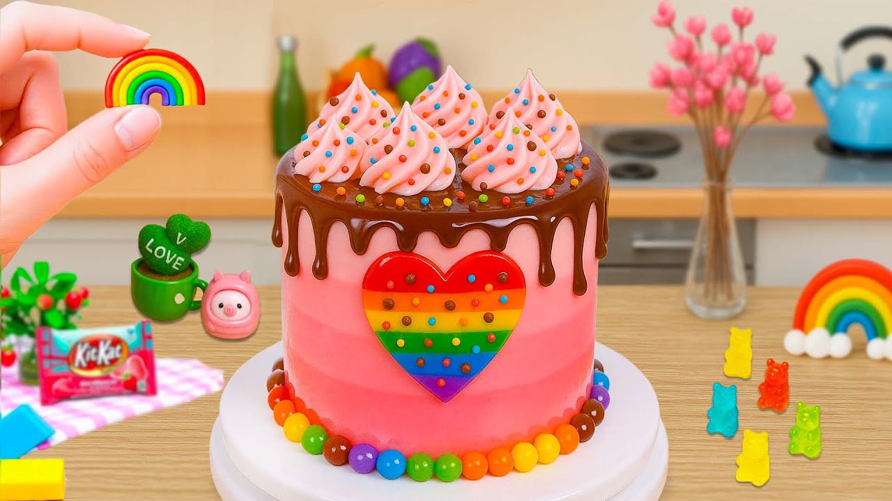 Un Pastel de Fresa de Ensueño 🌸🍓 Perfecto para Celebraciones Especiales 💖 Mini Cake Rainbow
