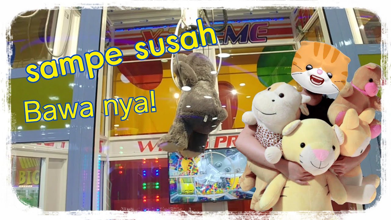 Panen boneka besar di timezone lippo mall puri