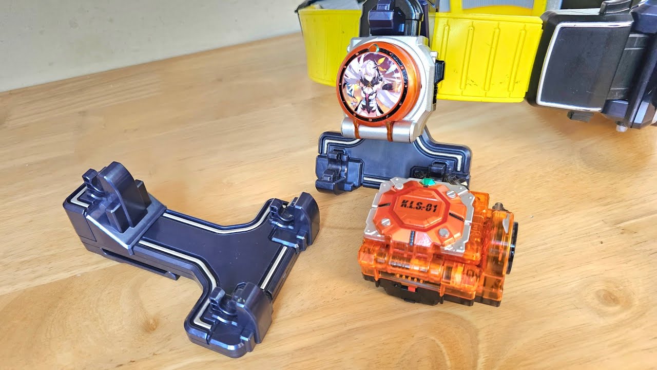 [ Kamen Rider Gaim ] Đánh giá và cảm nhận : DX Sengoku Holder - Ko biết nên nói gì hơn :)))