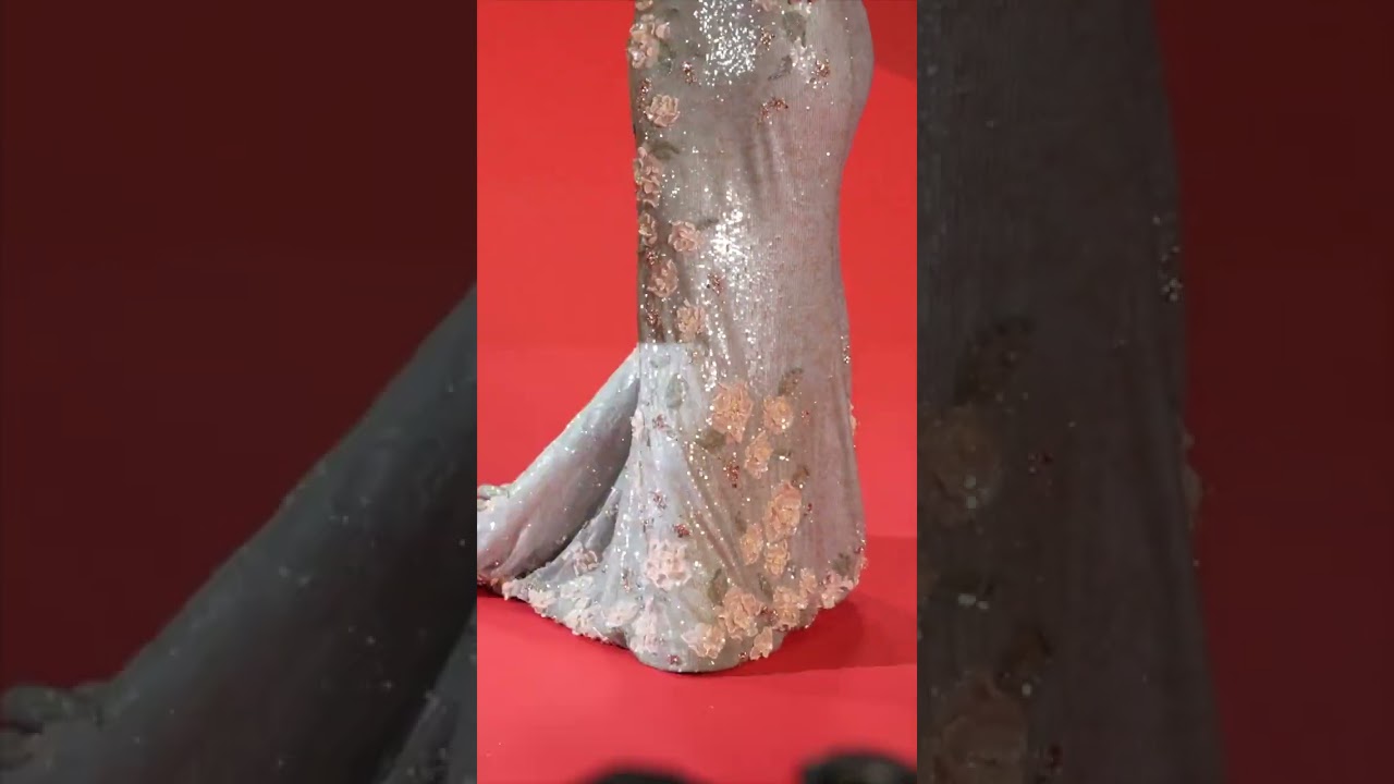 Elle Fanning Shimmers At Cannes Before 19-Minute Ovation #cannes #redcarpet #fashion #tv #movie