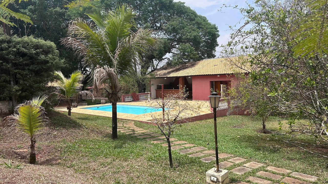 CHÁCARA COM 10 MIL METROS /CASA COM 5 SUÍTES EM CONDOMÍNIO FECHADO A VENDA EM SÃO PEDRO(SP)