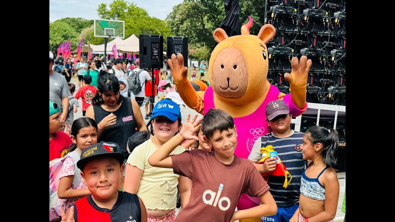 Rumbo a los Juegos: las colonias de vacaciones municipales visitaron el Tour Suramericano