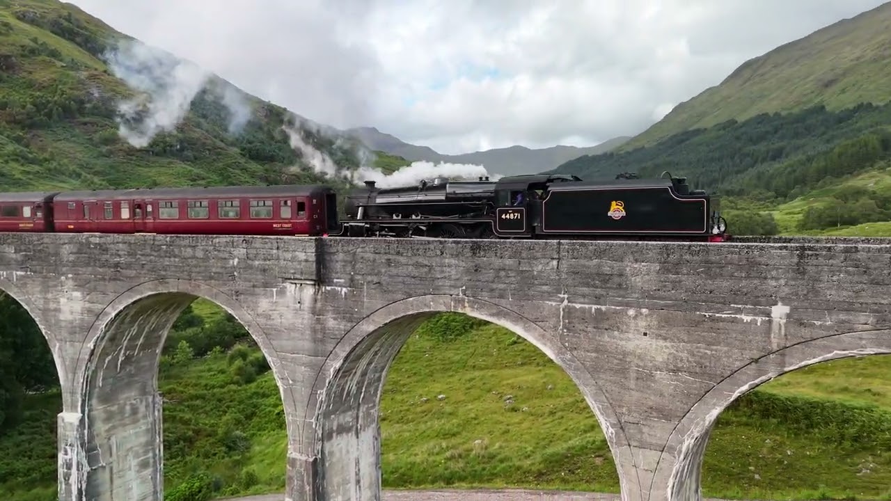 Glenfinnan Hike and Jacobite Steam Train