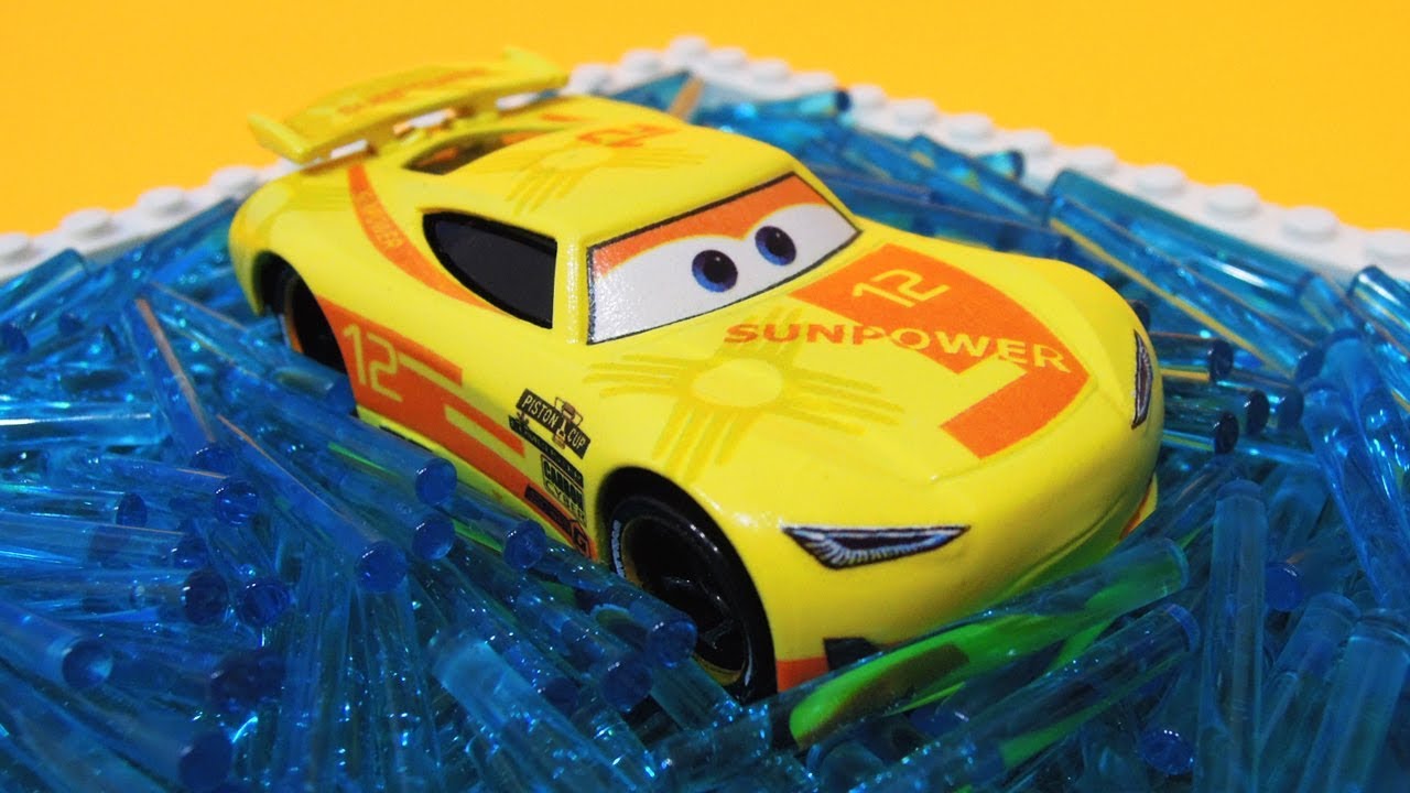 SunPower Next-Gen Racer's Auto Cleaning Shop - Cars StopMotion