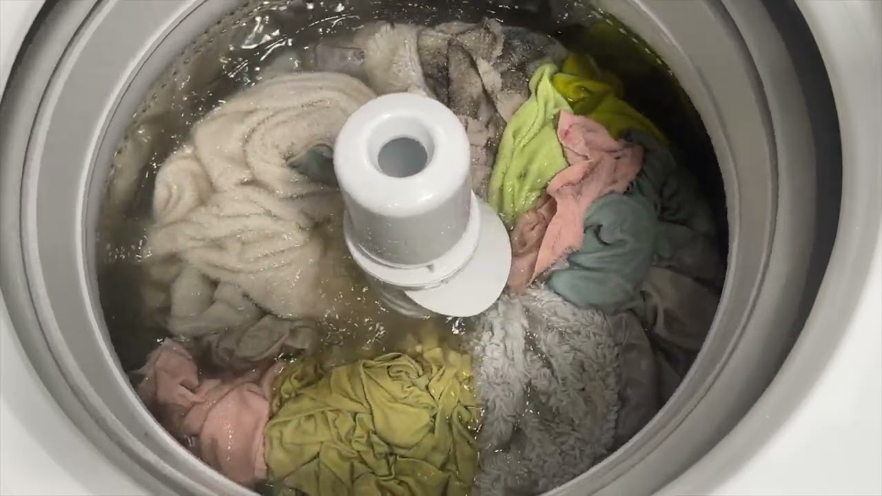 2024 Update: Maytag Commercial washer MVWP586GW Load of Towels