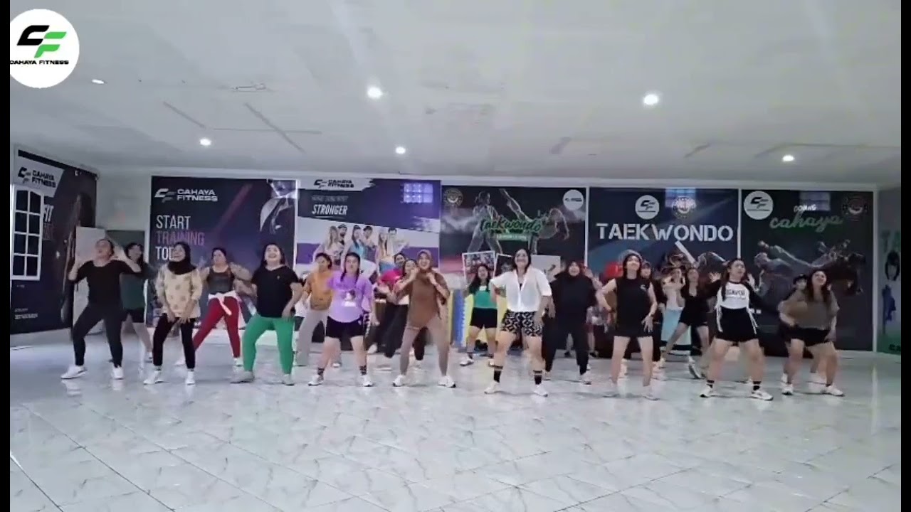 Fit Dance || Goofy Pt. 2 - MishCatt, Sofia Reyes & De La Ghetto || Instruktur Yayuk 