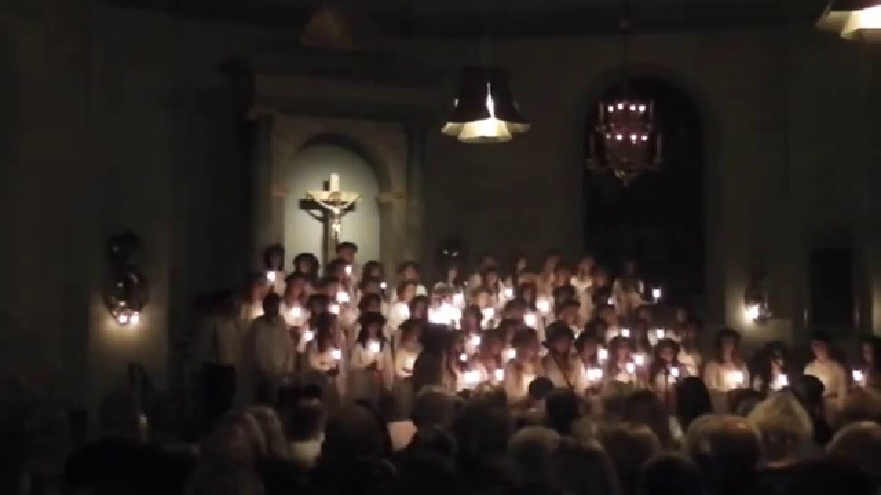 Påskbergsskolans Lucia Varbergs Kyrka 11 dec 2015
