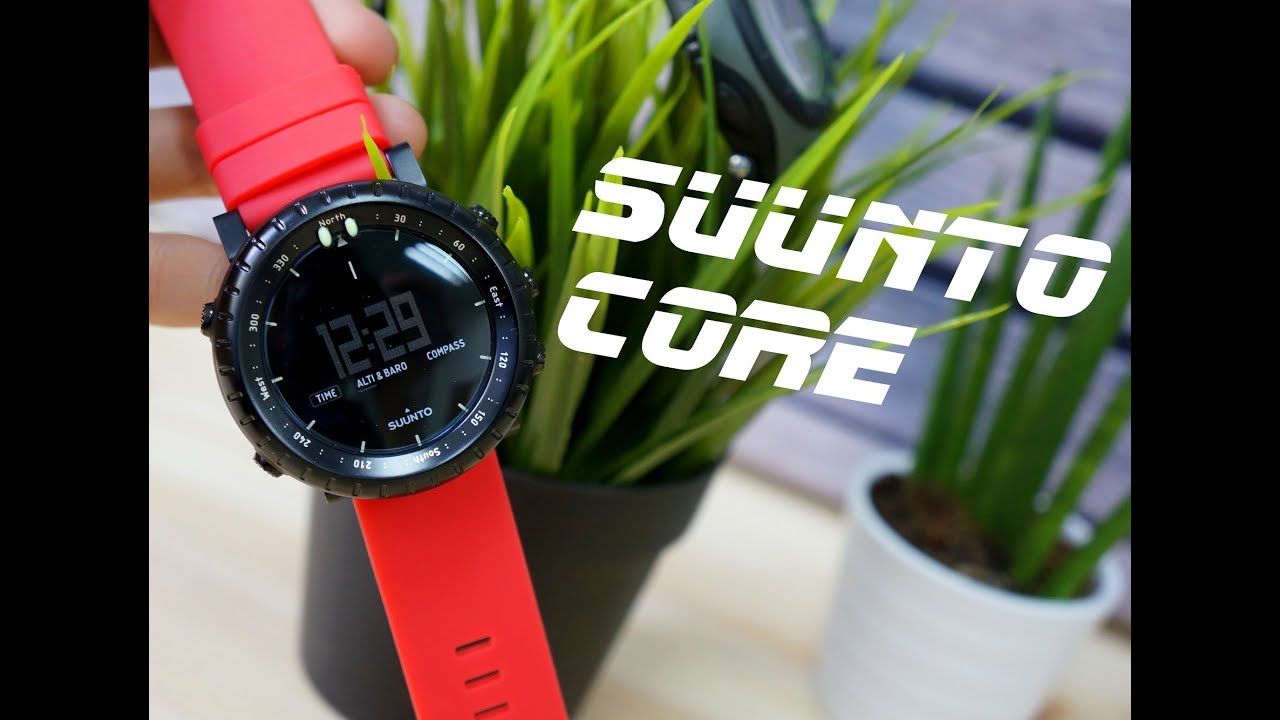 Suunto Core - часы для занятий спортом на открытом воздухе.