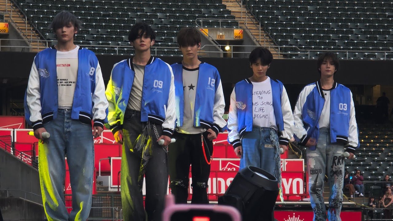 240518 TXT - Chasing That Feeling + Magic | ACT : PROMISE Tour in Oakland [4K Fancam]